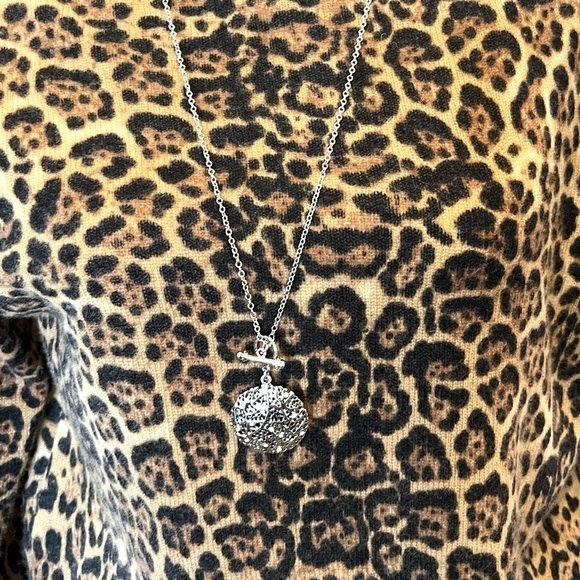 Cookie Lee Necklace Silver-tone toggle closure Crystals round Sphere Long 32” - Picture 3 of 13